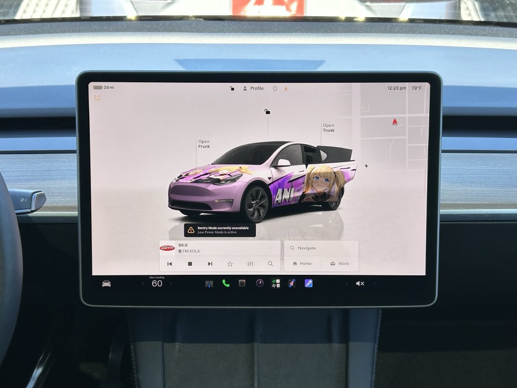 Used 2025 Tesla Model Y Long Range RWD image 17