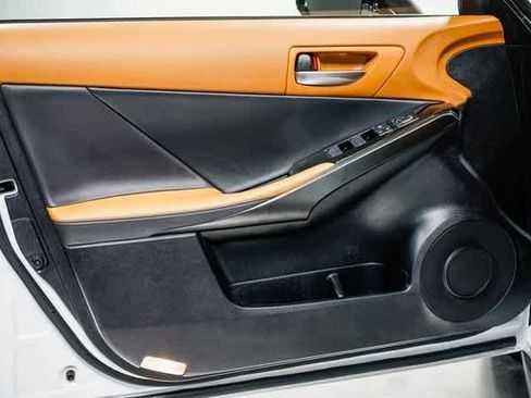 Used 2025 Lexus IS 300 F Sport image 18