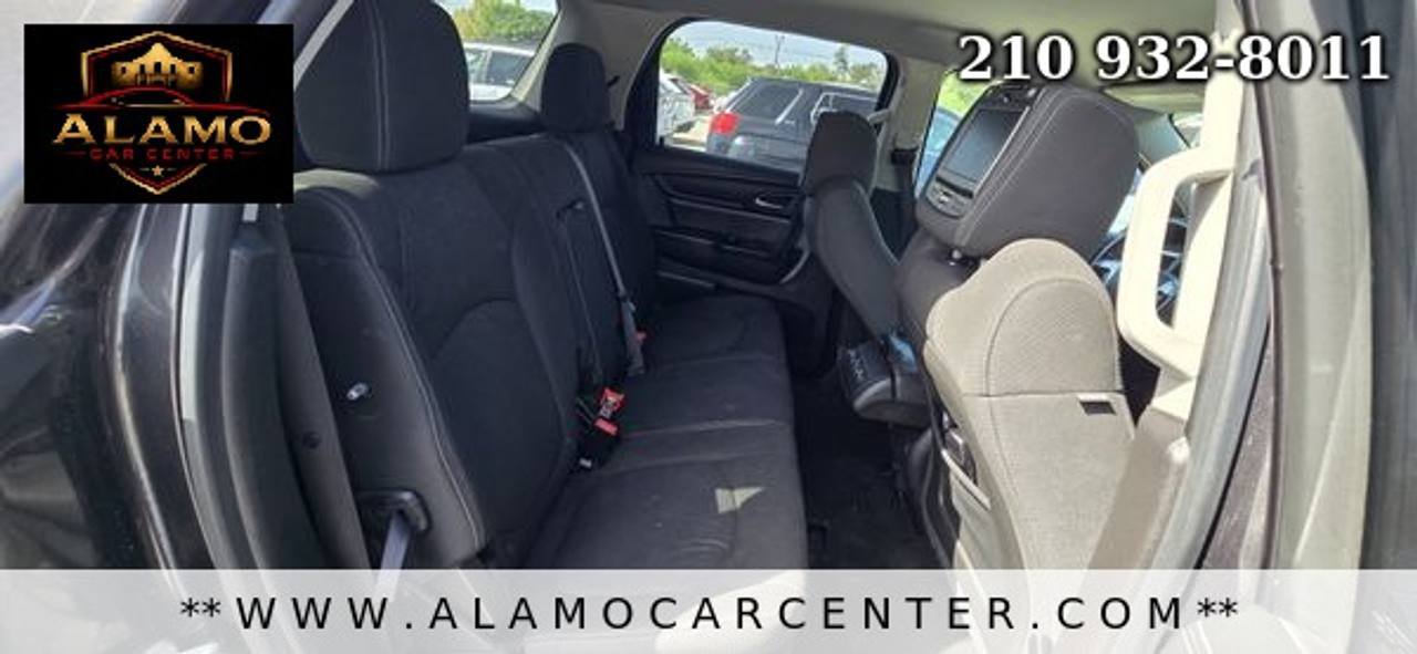 Used 2015 GMC Acadia SLE FWD image 19