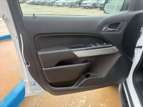 Used 2022 Chevrolet Colorado ZR2 AWD/4WD image 22