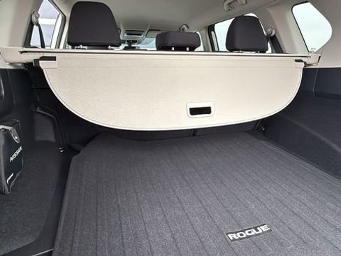 New 2026 Nissan Rogue SV w/ Cold Weather Package image 27