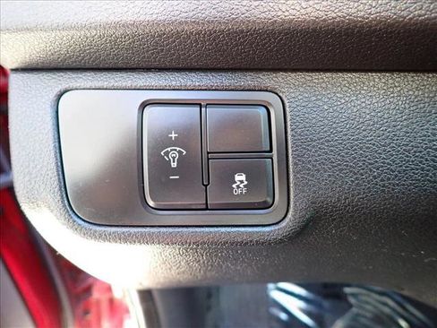 Used 2021 Hyundai Accent SE image 12