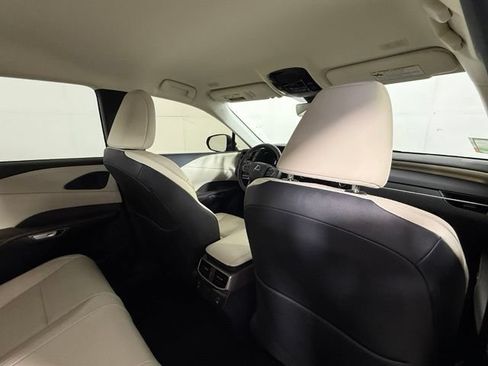 Used 2023 Lexus RX 350 FWD w/ Accessory Package (Z1) image 33