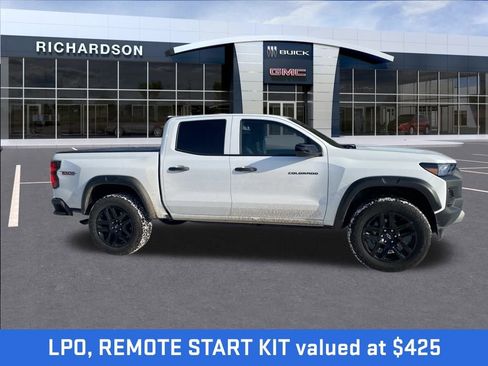 Used 2024 Chevrolet Colorado Trail Boss w/ Advanced Trailering Package image 9
