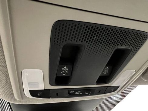 New 2025 Honda Pilot Elite image 21