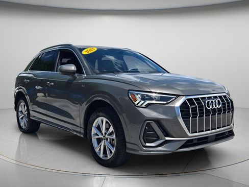 Used 2023 Audi Q3 2.0T Premium w/ Convenience Package AWD/4WD image 9