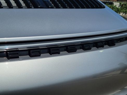 Certified 2022 Porsche 911 Carrera RWD image 29