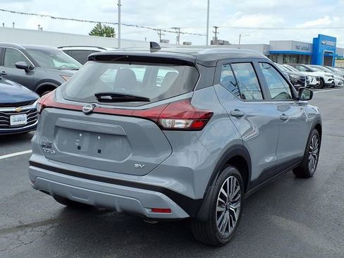 Used 2024 Nissan Kicks SV FWD image 4