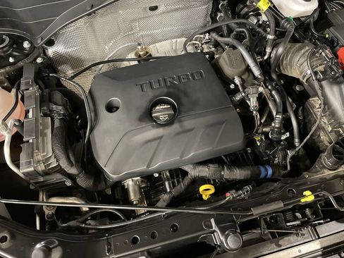 Used 2026 Chevrolet TrailBlazer LT w/ LT Cold Weather Package FWD image 26