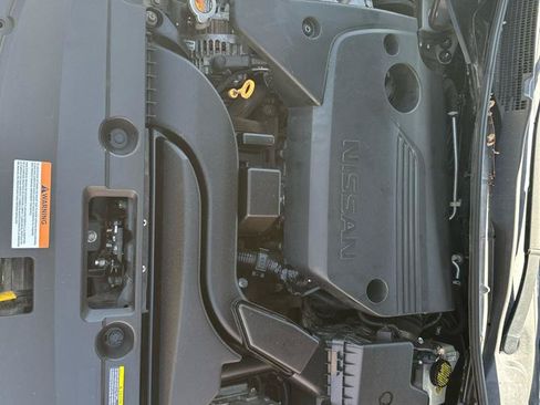Used 2017 Nissan Altima 2.5 SV FWD image 15