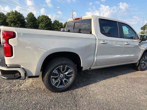 New 2026 Chevrolet Silverado 1500 RST w/ RST All Star Premium Package AWD/4WD image 9