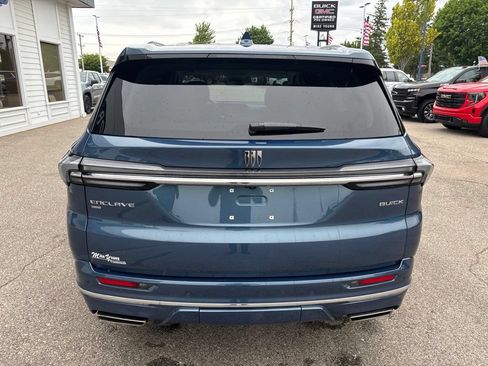 Certified 2025 Buick Enclave Avenir w/ Trailering Package, 5000 lbs. AWD/4WD image 6