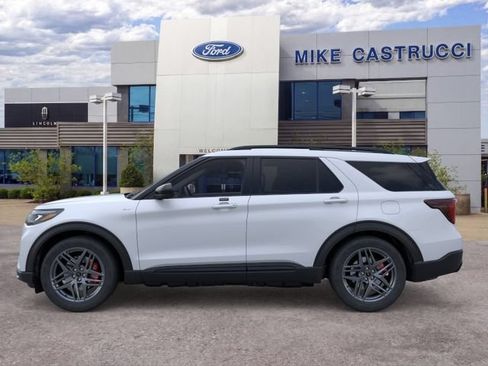 New 2026 Ford Explorer ST-Line w/ ST-Line Street Pack AWD/4WD image 3