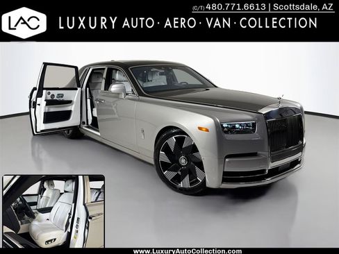 Used 2023 Rolls-Royce Phantom Sedan RWD image 1
