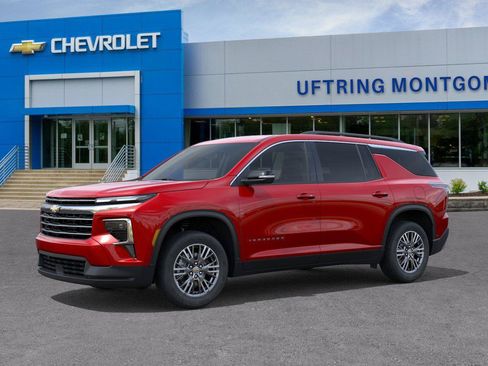New 2026 Chevrolet Traverse LT w/ Driver Confidence Package FWD image 2