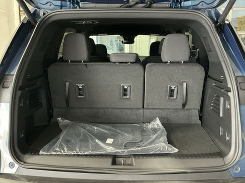 New 2026 Chevrolet Traverse LT w/ Enhanced Driving Package image 34