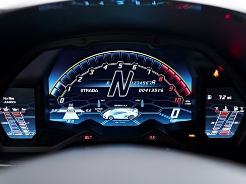 Used 2019 Lamborghini Aventador SVJ image 87