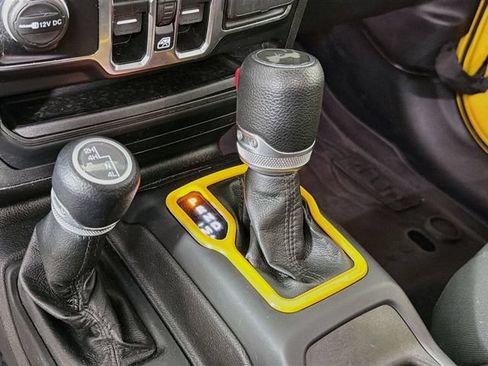Used 2021 Jeep Wrangler Unlimited Sport AWD/4WD image 19