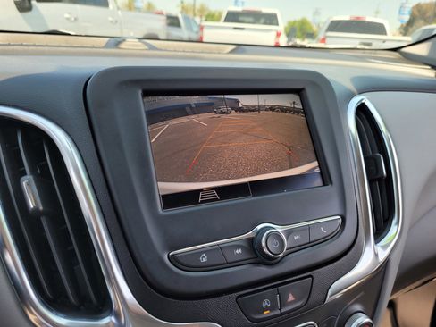 Used 2022 Chevrolet Equinox LS w/ LPO, Floor Liner Package image 17