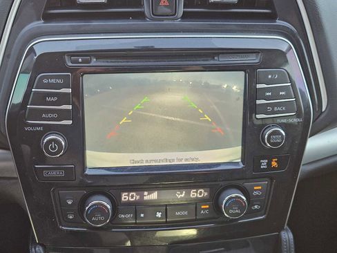 Used 2017 Nissan Maxima SR w/ Midnight Edition image 18