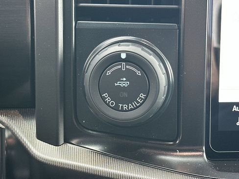 New 2025 Ford F150 Lariat w/ Equipment Group 501A Mid image 28