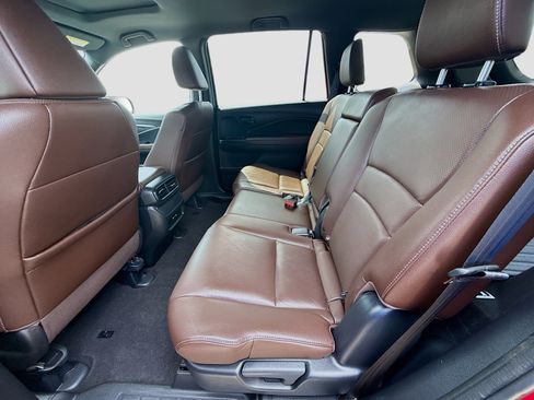 Certified 2024 Honda Passport EX-L image 23