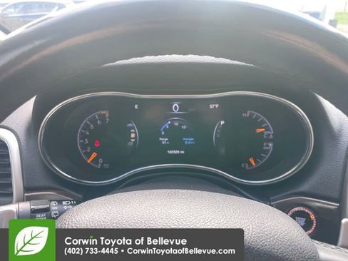 Used 2017 Jeep Grand Cherokee Limited w/ Luxury Group II image 9