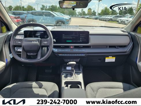 New 2027 Kia Seltos S FWD image 14