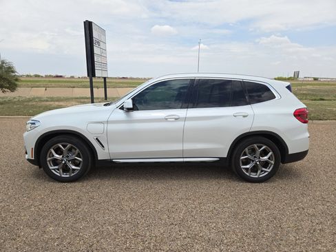 Used 2021 BMW X3 xDrive30e w/ Premium Package AWD/4WD image 2