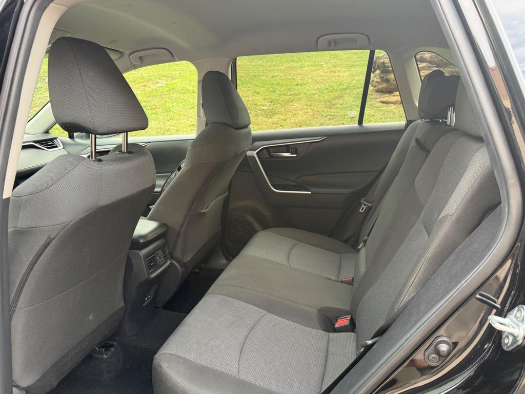 Certified 2025 Toyota RAV4 XLE AWD/4WD image 11