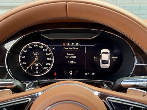 Used 2020 Bentley Continental GT image 56