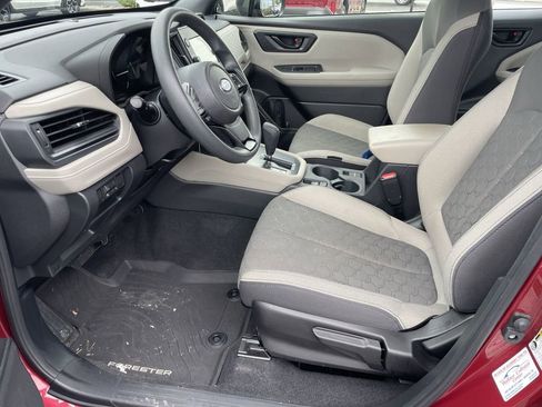 Certified 2025 Subaru Forester w/ Protection Package AWD/4WD image 8