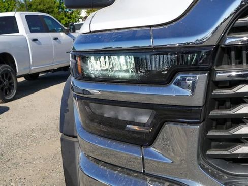 New 2025 RAM 5500 Tradesman AWD/4WD image 5