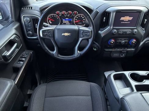 Used 2021 Chevrolet Silverado 1500 LT AWD/4WD image 15