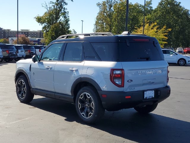 New 2026 Ford Bronco Sport Outer Banks w/ Outer Banks Tech Package+ AWD/4WD image 4