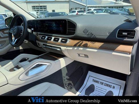 Certified 2020 Mercedes-Benz GLS 450 4MATIC image 31