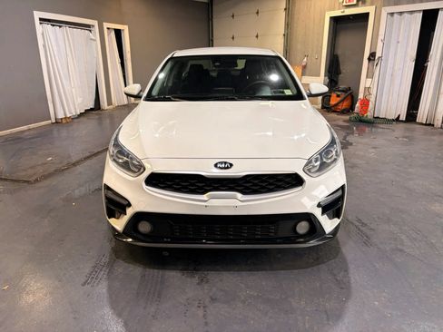 Used 2020 Kia Forte LXS FWD image 2