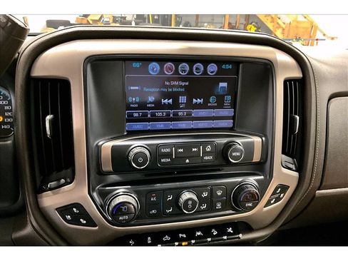 Used 2017 GMC Sierra 1500 Denali w/ Denali Ultimate Package AWD/4WD image 24