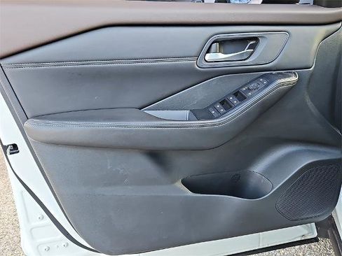 Certified 2023 Nissan Rogue SV w/ SV Premium B Package image 14