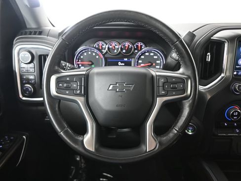 Used 2022 Chevrolet Silverado 1500 LT Trail Boss w/ Bed Protection Package AWD/4WD image 32
