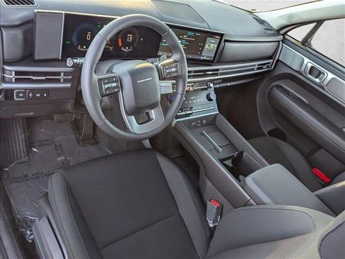 New 2026 Hyundai Santa Fe SE image 3