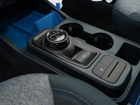 New 2025 Ford Maverick XLT w/ Equipment Group 301A image 21