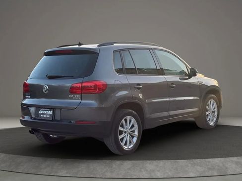 Used 2015 Volkswagen Tiguan SE image 3