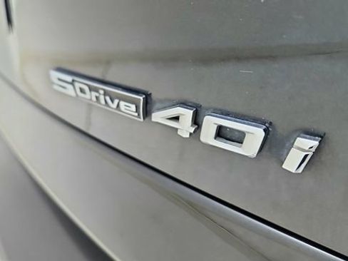 Used 2022 BMW X5 sDrive40i w/ M Sport Package image 18