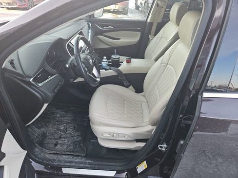 Used 2022 Buick Enclave Avenir w/ Avenir Technology Package image 6