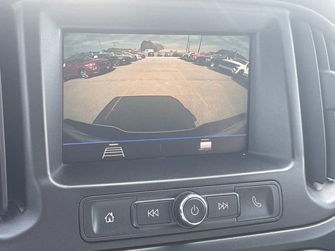 Used 2021 Chevrolet Colorado W/T w/ Custom Special Edition image 17