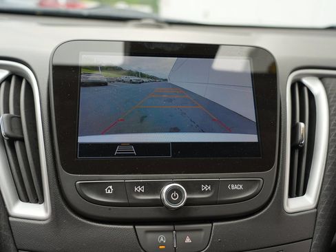 Used 2024 Chevrolet Malibu LT FWD image 34