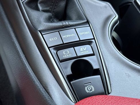 Used 2021 Toyota Camry XSE w/ Navigation Upgrade Package FWD image 28