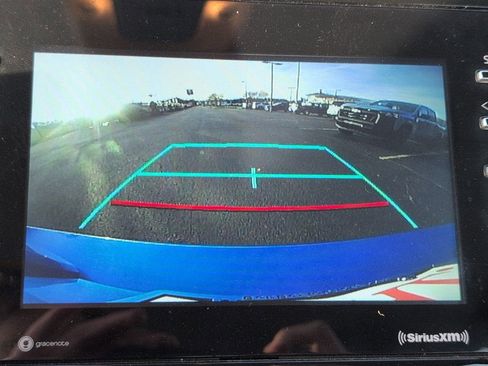 Used 2022 Toyota Prius L Eco image 20