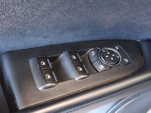 Used 2020 Lincoln Nautilus Reserve AWD/4WD image 12